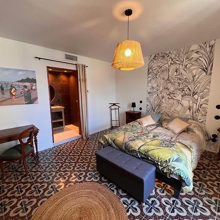 Les Baroudeurs De Saint Jean Bed & Breakfast Екстериор снимка