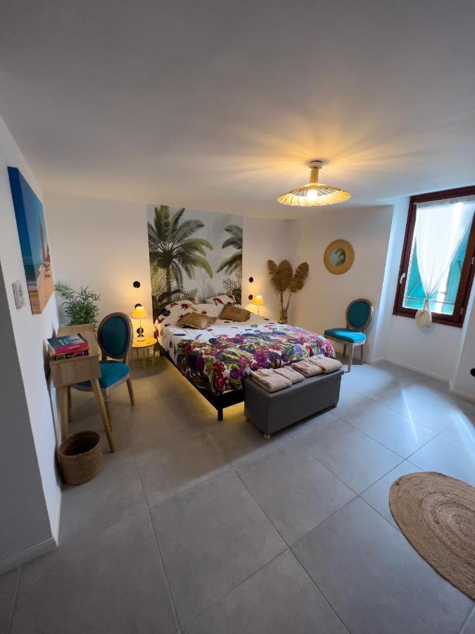 Les Baroudeurs De Saint Jean Bed & Breakfast Екстериор снимка