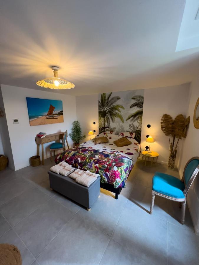 Les Baroudeurs De Saint Jean Bed & Breakfast Екстериор снимка