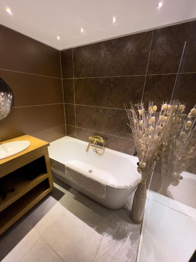 Les Baroudeurs De Saint Jean Bed & Breakfast Екстериор снимка